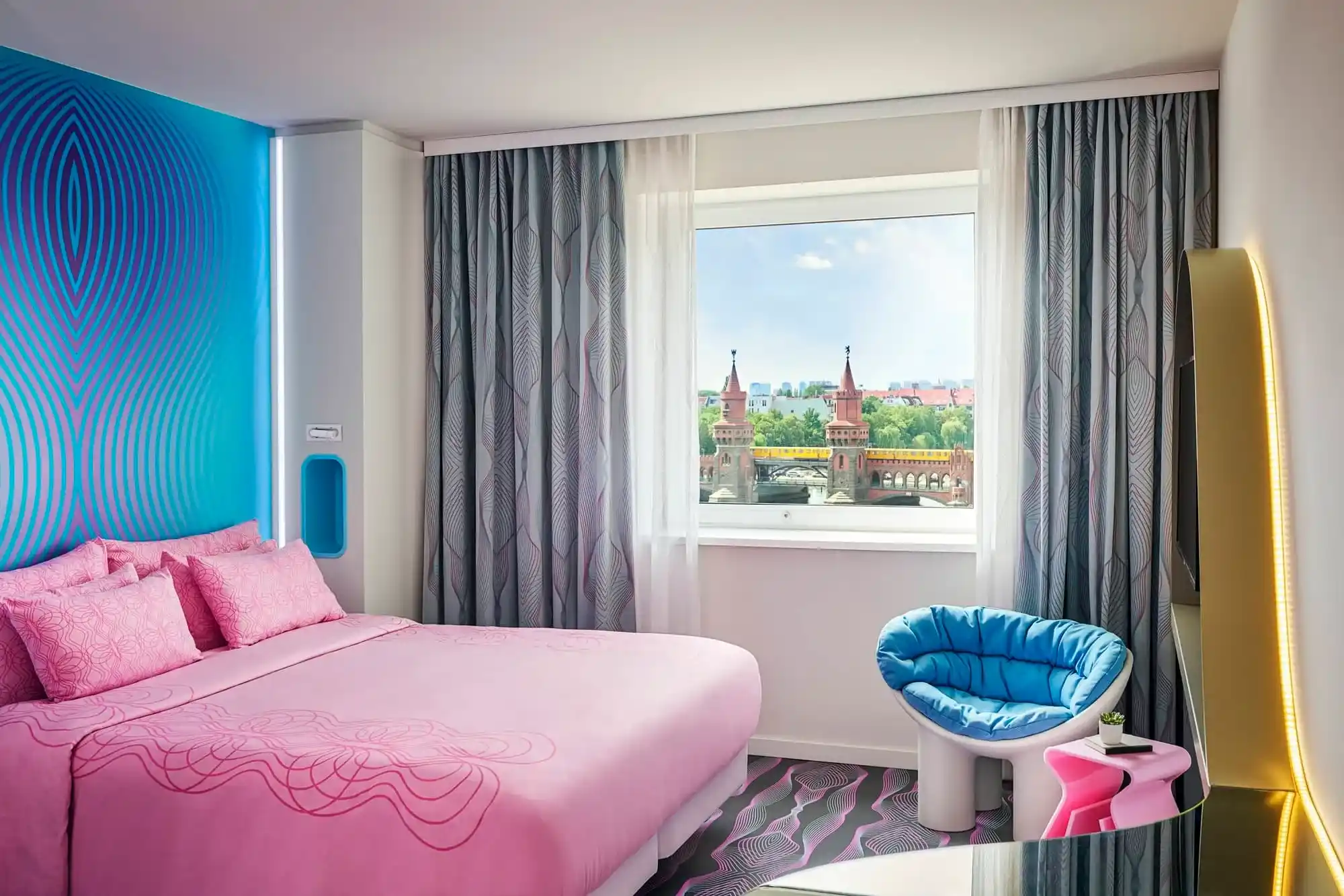 nhow Hotel